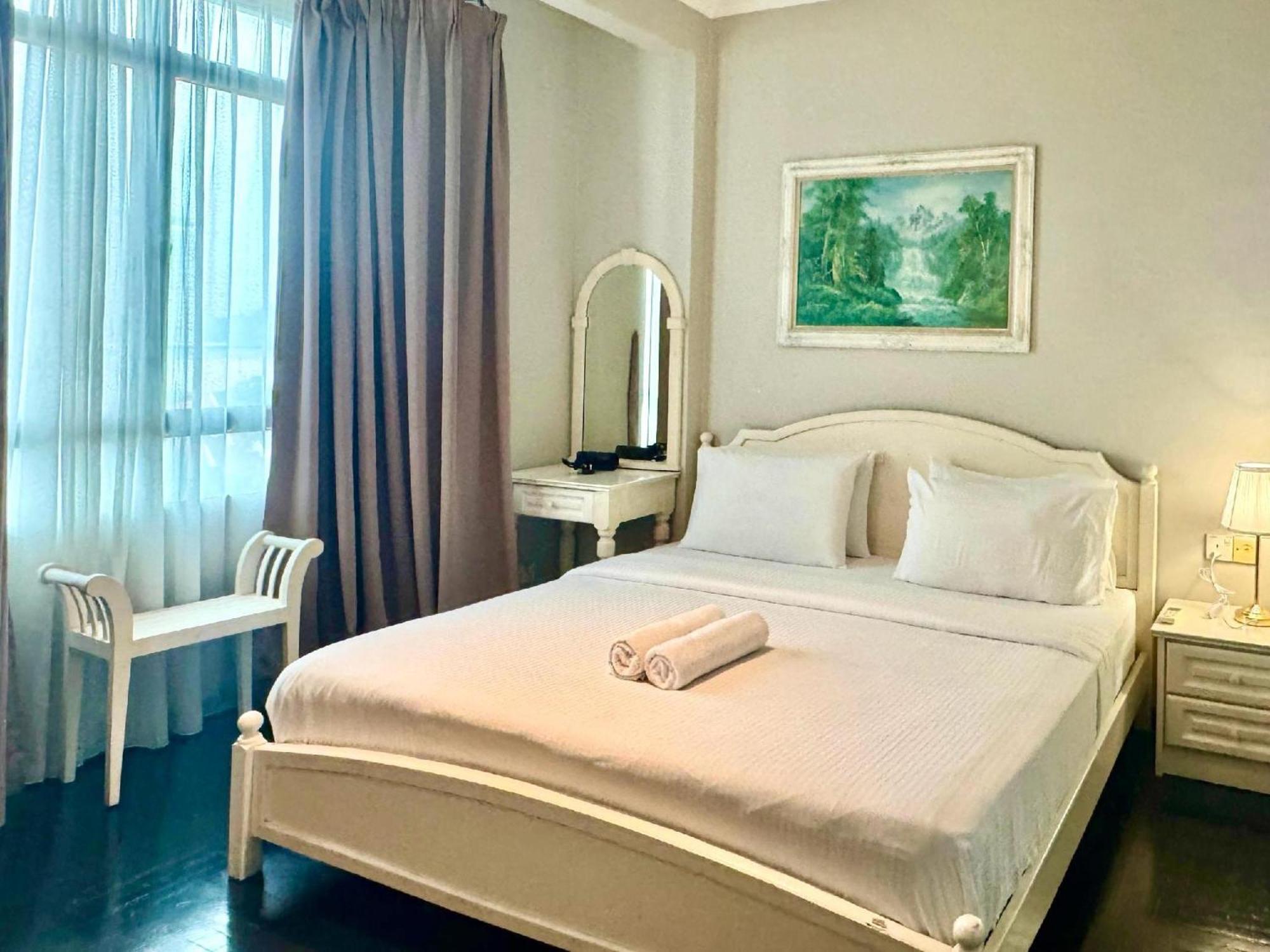 Century Bay Private Residences Sungai Dua Bukit Екстериор снимка